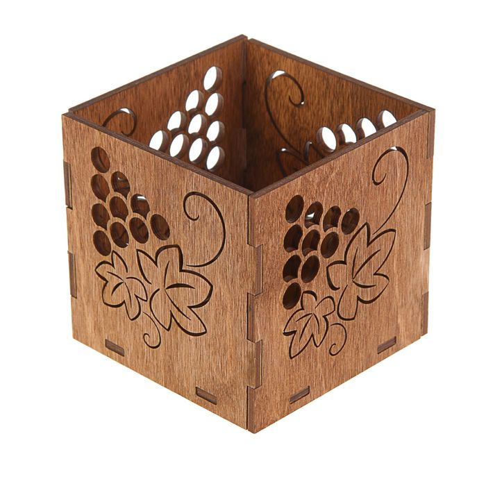 Плафон деревянный "Виноград", коричневый, 10*10*10см