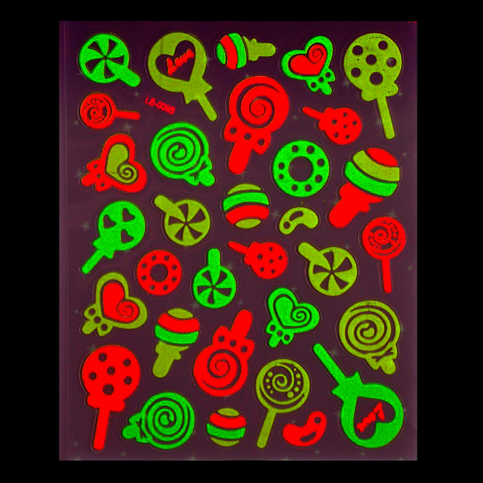 Наклейка пластик светящаяся "Смайлы/Конфеты" МИКС 30х18 см