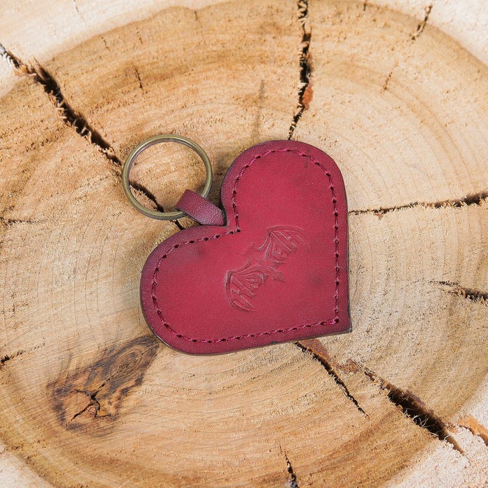 Брелок из натуральной кожи "Сердце" 5,2х6,3 см бордовый