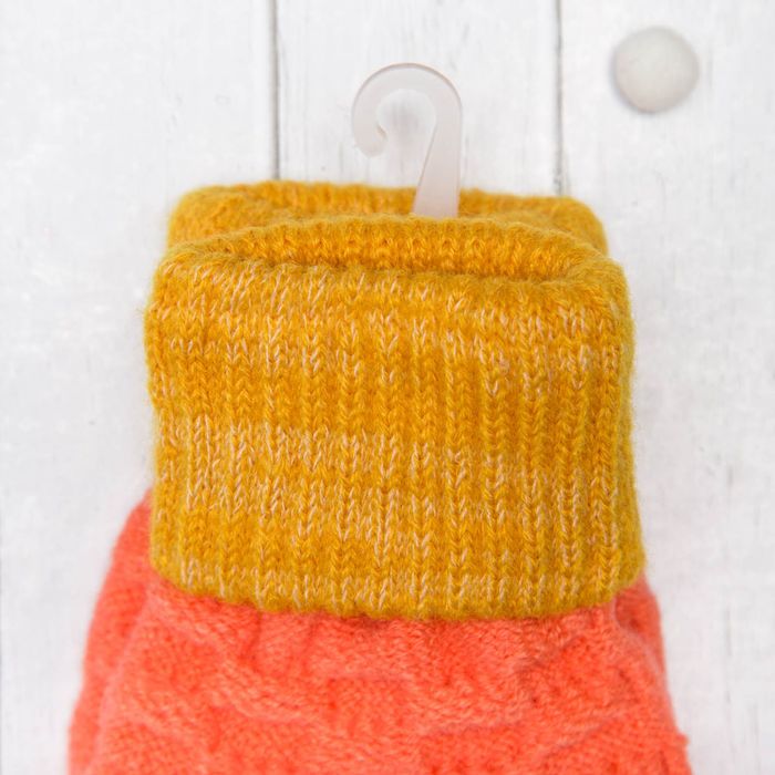 Перчатки молодёжные "Шашки", размер 18 (р-р произв. 9), цвет оранжевый 65577