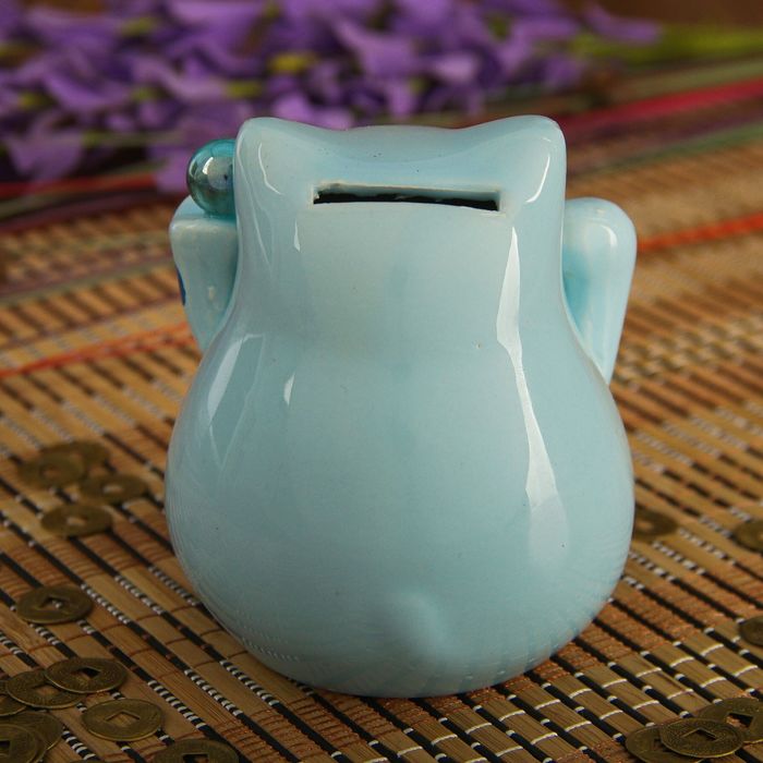 Сувенир кот копилка керамика " Манэки-нэко с шаром" МИКС 9,5х7х9 см