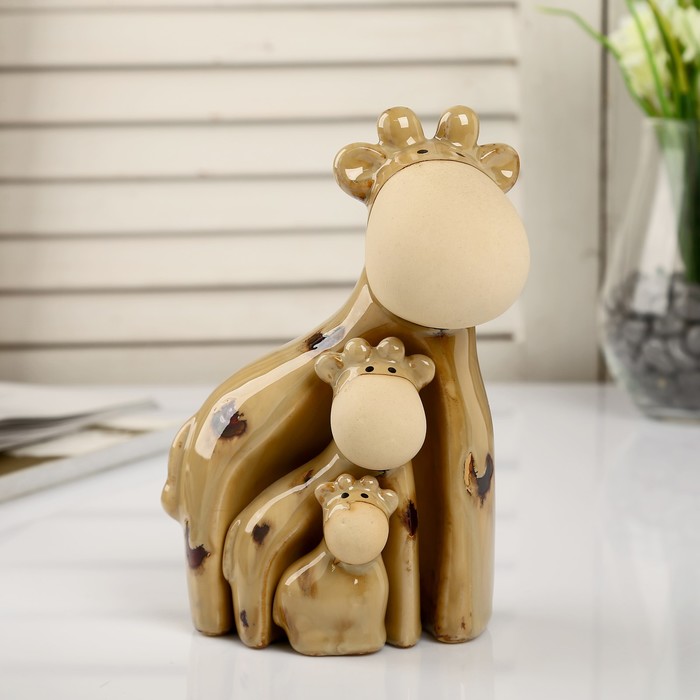 Сувенир керамика "Семейство жирафов" набор 3 шт 17х10,5х8 см