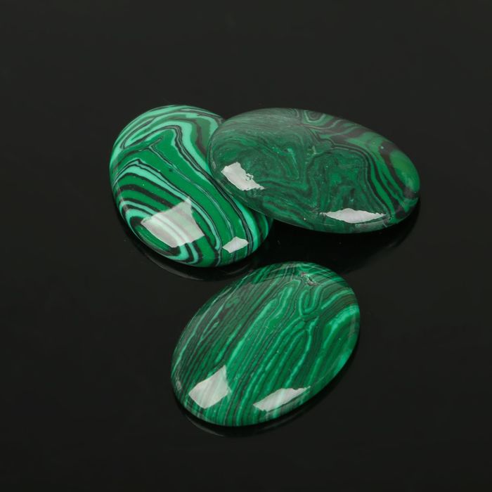 Кабошон овал 18*25мм (набор 3шт), под малахит