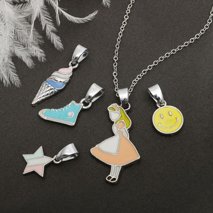 Кулон "В стране чудес", 5 сменных подвесок, цветные в серебре