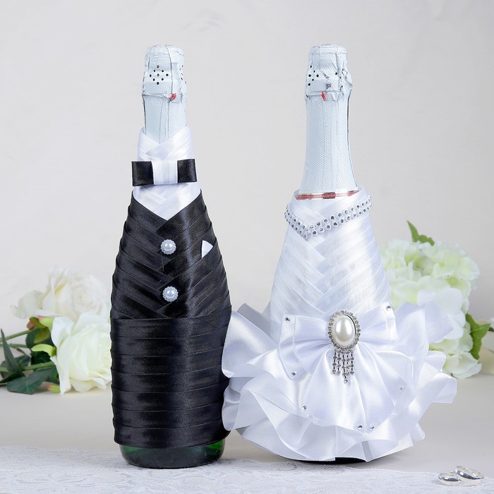 Украшение на шампанское "Элит-тубы" с бантом, бело-черное