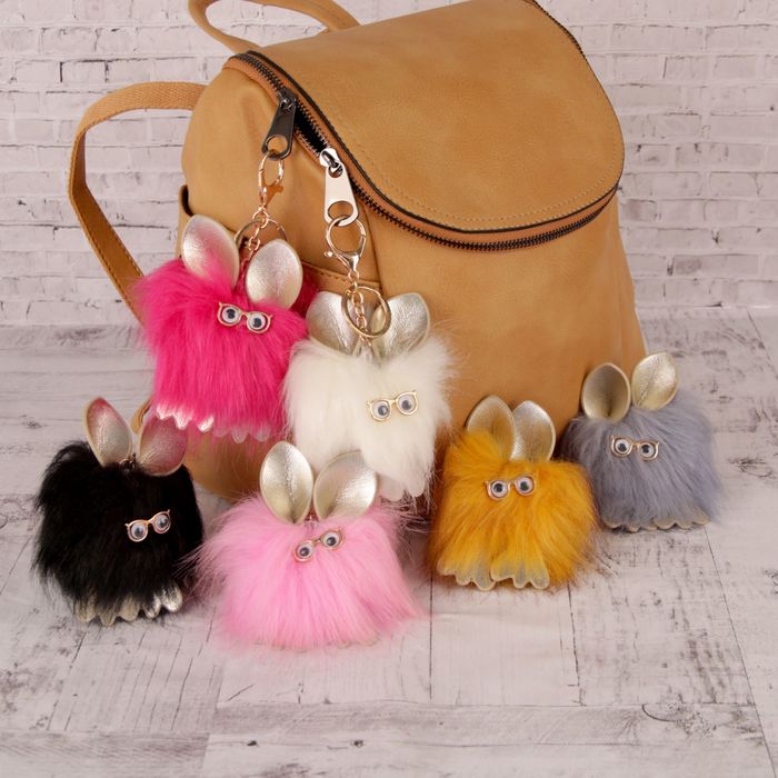 Пушистик на кольце "Шар с глазками и ушками" МИКС 9х9 см