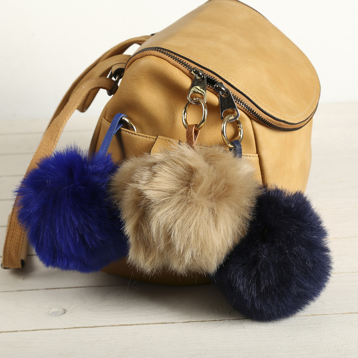 Пушистик на кольце "Шарик" МИКС 14х14 см