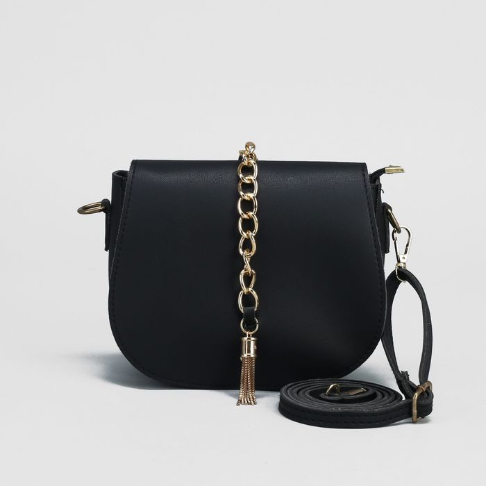 Сумка женская, отдел на клапане, наружный карман, регулируемый ремень, цвет чёрный