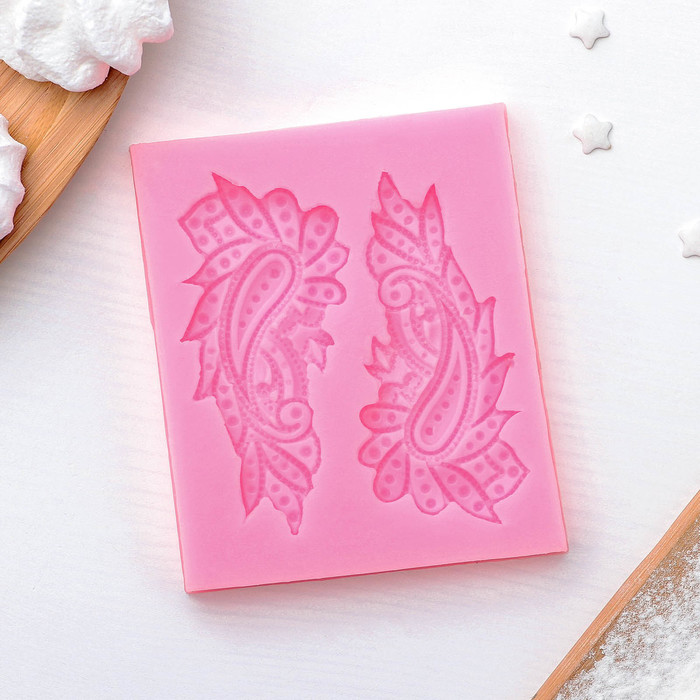 Молд 10,5х9 см "Крылья с узором"