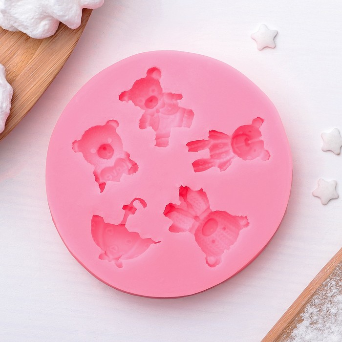 Молд 8,5х8,5х1,5 см "Мишки с зонтиком"