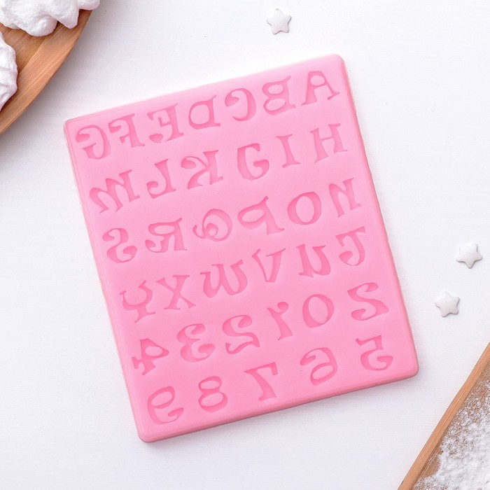 Молд 11х9,5х0,5 см "Цифры и английский алфавит"