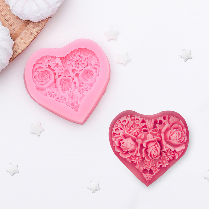 Молд 5,5х5 см "Цветочное сердце"