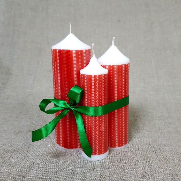 Набор Свечей "Красный орнамент" с вершинкой, 3 штуки в упаковке (6х17/5х15,5/4х13,5)