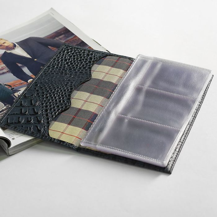 Визитница вертикальная, 3 ряда, 72 карты, кайман, цвет синий