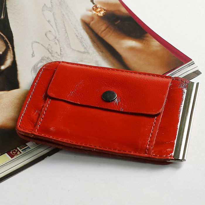 Зажим для купюр, наплак, цвет красный