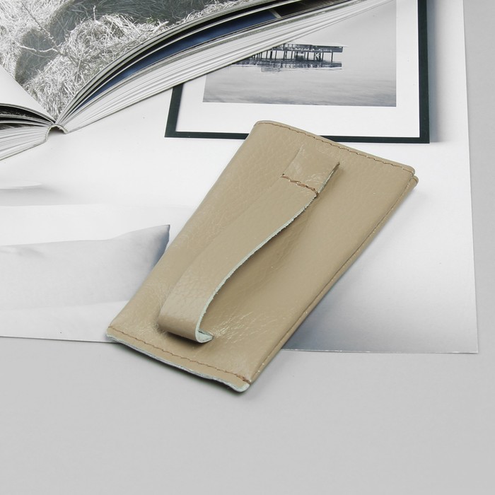 Ключница, хлястик с кольцом на кнопке, тулип, цвет бежевый