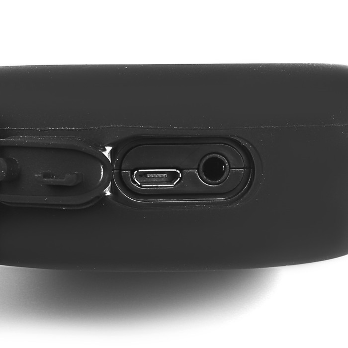 Портативная акустика Deppa Speaker Active Solo 1x5W, BT4.1+EDR, AUX, IPX5, черная