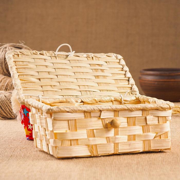 Сувенир «Пара домовых в корзинке», микс