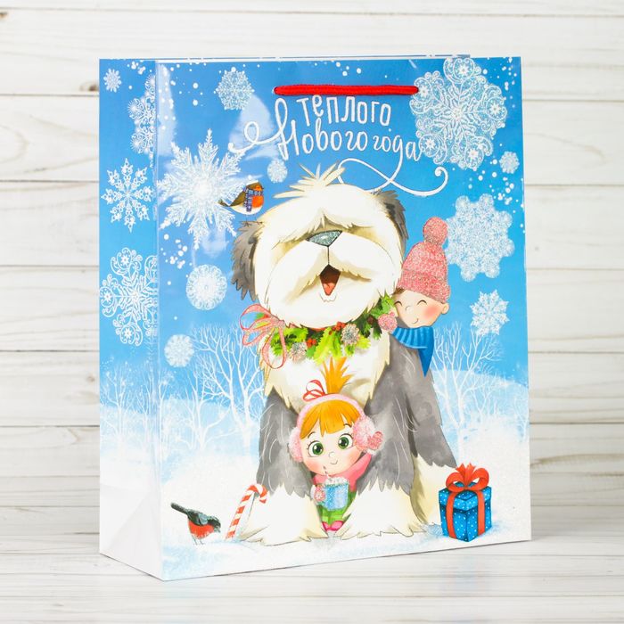Пакет ламинированный вертикальный с блестками «Теплого Нового года!», 23 × 27 × 8 см