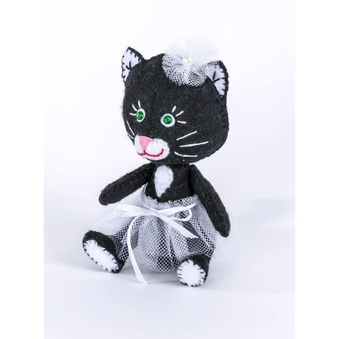 Набор для шитья игрушки "Киска"