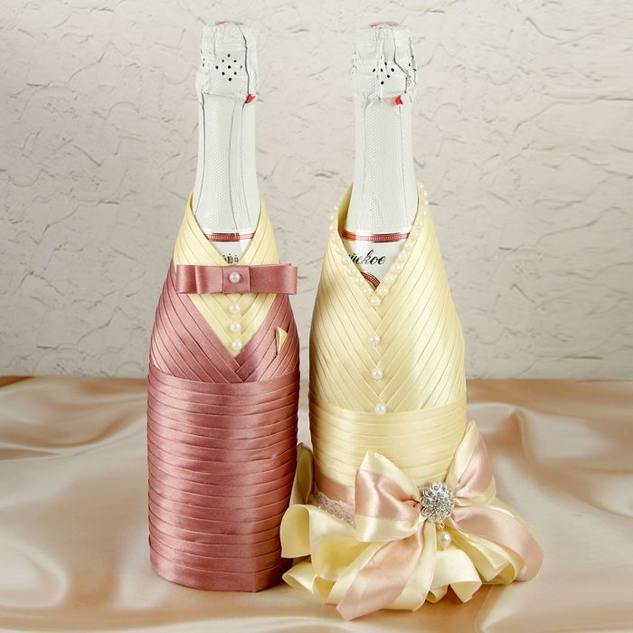 Украшение на шампанское "Элит-тубы" с бантом, кремово-персиковое