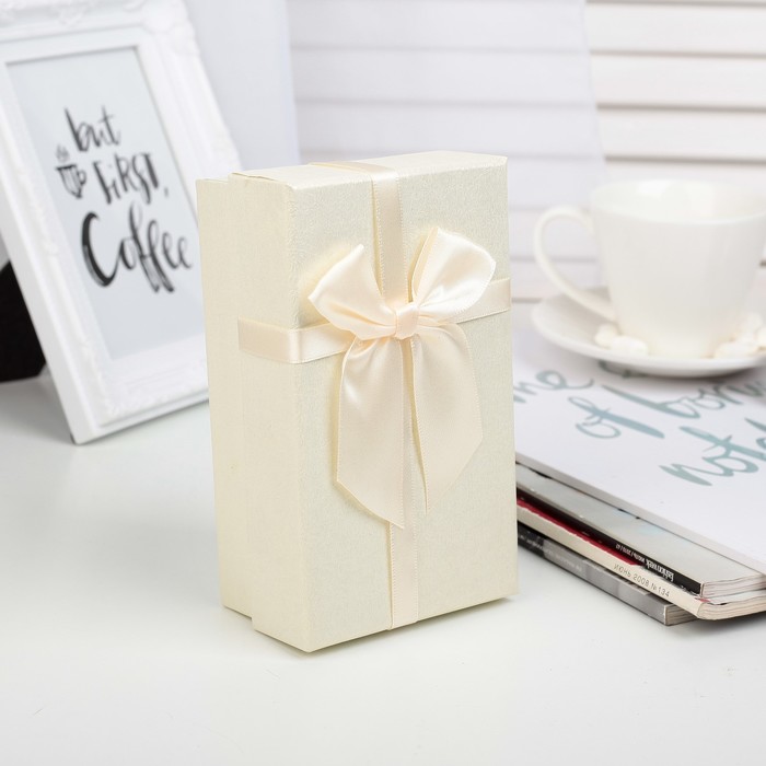 Коробка подарочная 9 х 15 х 5,5 см