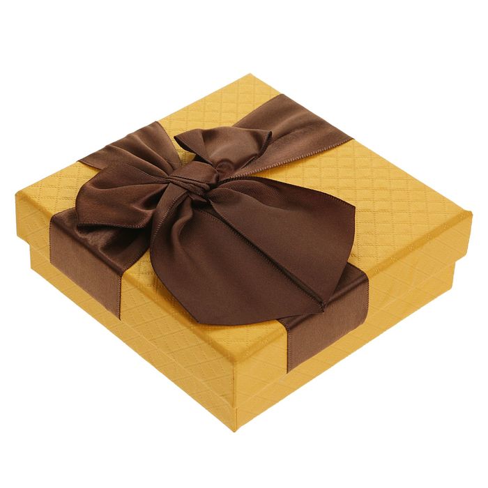 Коробка подарочная 12 х 12 х 4 см