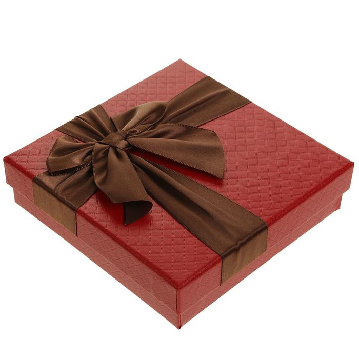 Коробка подарочная 15 х 15 х 4 см