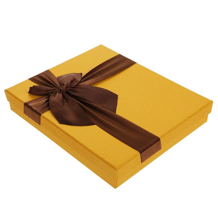 Коробка подарочная 19,5 х 23 х 4 см