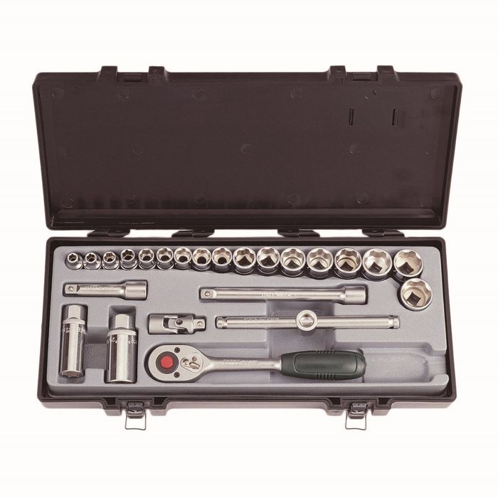 Набор головок 6-22мм 3/8" 6-гранныхс 72-зубцовой трещоткой 24 пр. в кейсе FORCE