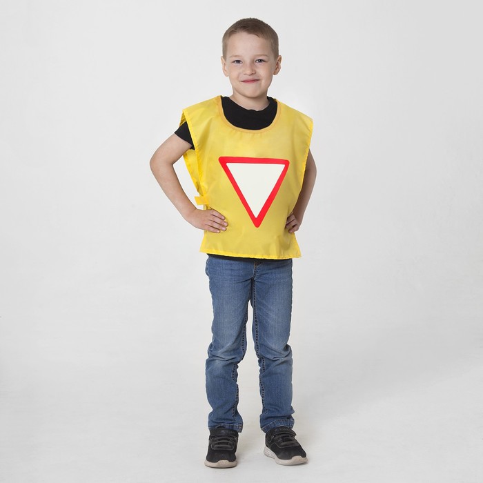 Жилет-дорожный знак "Уступи дорогу"