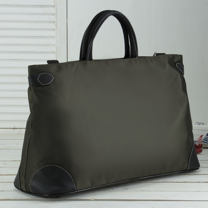 Сумка дорожная, отдел на молнии, регулируемый ремень, цвет хаки