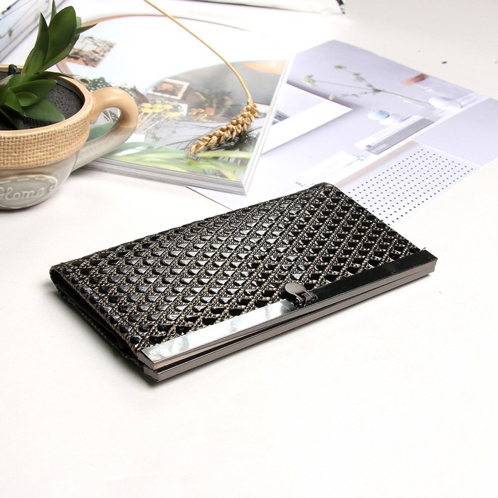 Кошелёк женский на застёжке, 5 отделов, для карт, цвет коричневый