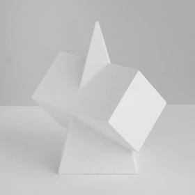 Геометрическая фигура сечение параллелепипеда в пирамиде, 20 см (гипсовая) Ош