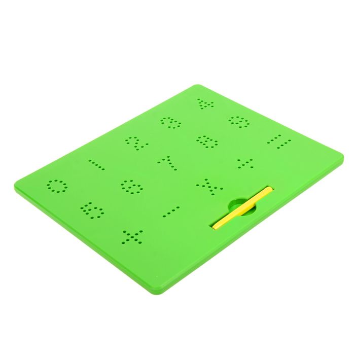 Планшет обучающий «Магнитная математика», 134 шарика