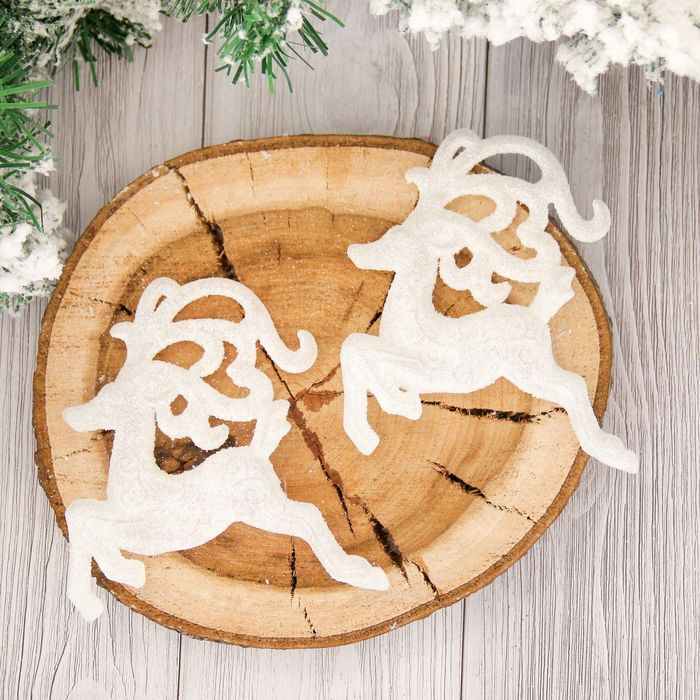 Набор украшений пластик 2 шт 11 см снежные олени