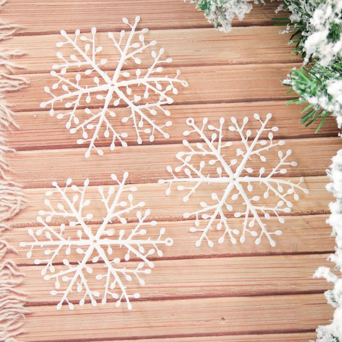 Набор украшений пластик d-13 см 9 шт снежинки с золотым отливом