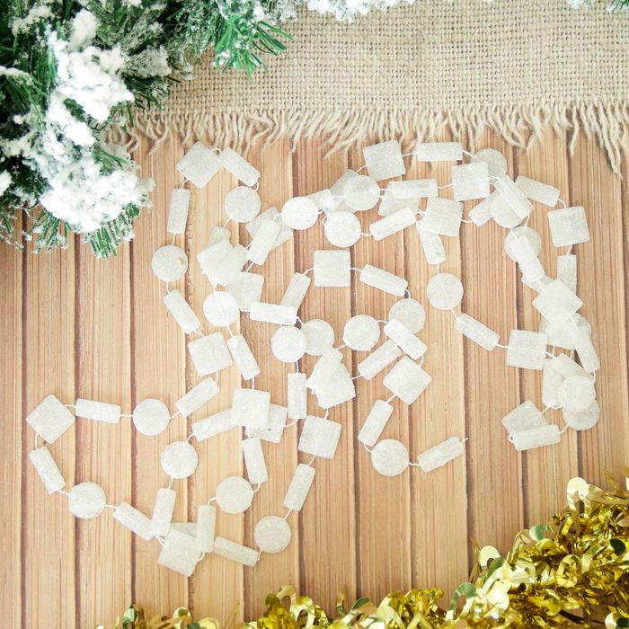 Бусы на елку 270 см снежные фигуры