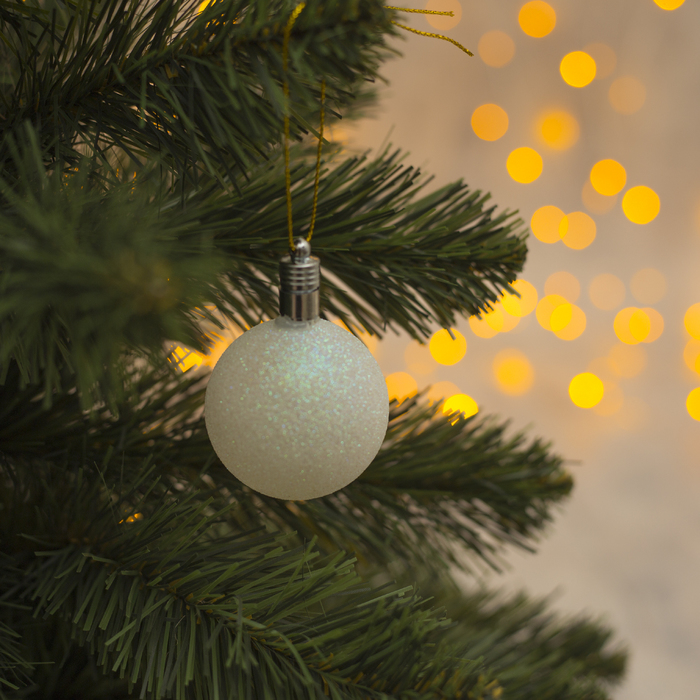 Игрушка световая "Елочный шар" (батарейки в комплекте) 4,5 см, 1 LED, RGB, БЕЛЫЙ