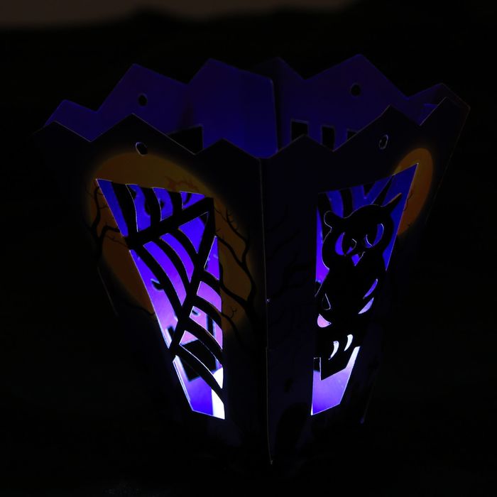 Подсвечник со свечой "HALLOWEEN"