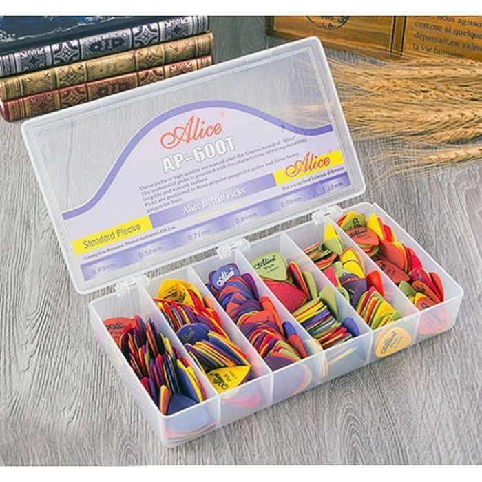 Коробка медиаторов D'andrea AP-600T 600шт, дерлин, 0.49-1.12