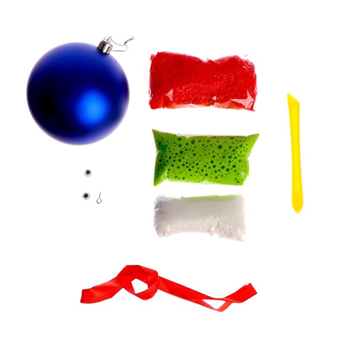 Новогодний шар с массой для лепки "Снеговик"