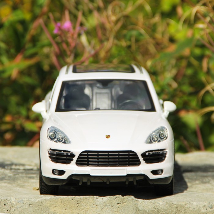 Машина радиоуправляемая Porsche Cayenne, масштаб 1:14, работает от аккумулятора, свет , МИКС, MZ 2045