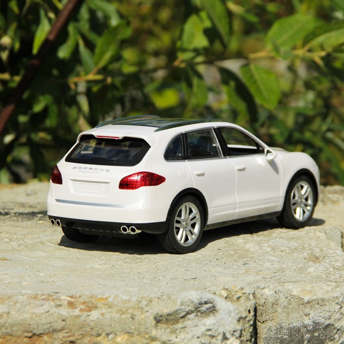 Машина радиоуправляемая Porsche Cayenne, масштаб 1:14, работает от аккумулятора, свет , МИКС, MZ 2045