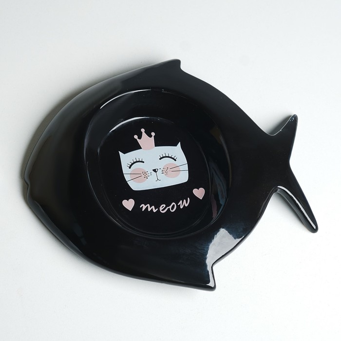 Миска керамическая в форме рыбки, 21,5 х 19 х 3 см, 150 мл, чёрная