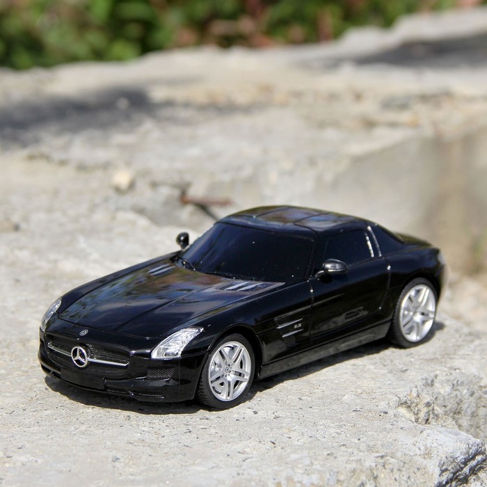Машина радиоуправляемая Mercedes-Benz SLS AMG, масштаб 1:24, работает от батареек, свет , МИКС, MZ 27046