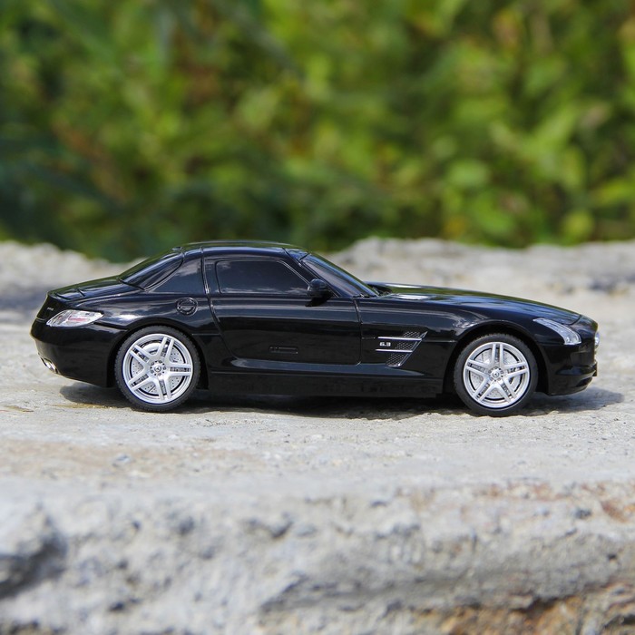 Машина радиоуправляемая Mercedes-Benz SLS AMG, масштаб 1:24, работает от батареек, свет , МИКС, MZ 27046