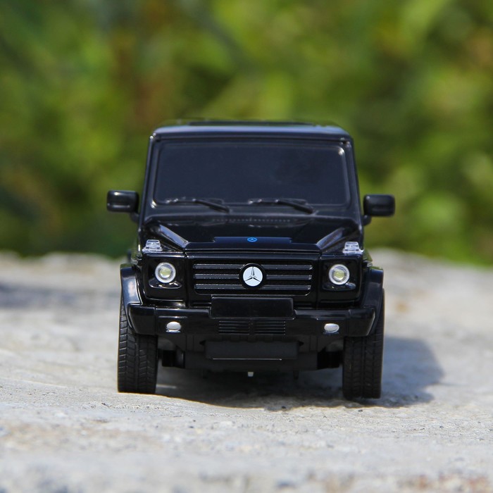 Машина радиоуправляемая Mercedes-Benz G55 AMG, масштаб 1:24, работает от батареек, свет , МИКС, MZ 27029
