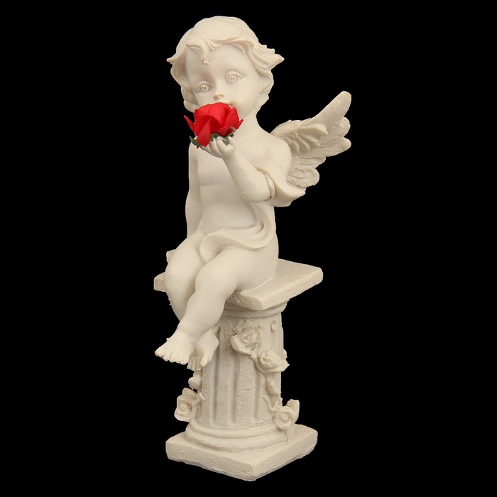 Сувенир полистоун "Ангелочек на пьедестале с красной розой" МИКС 13,5х6х6 см