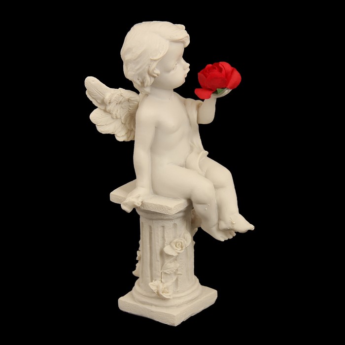 Сувенир полистоун "Ангелочек на пьедестале с красной розой" МИКС 13,5х6х6 см